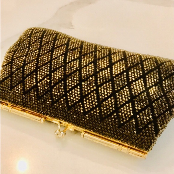 Shine bright w/ vintage gold beaded and black stitched evening purse/clutch - Picture 4 of 7